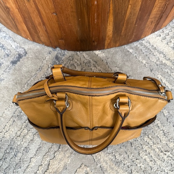 Tignanello Bag Tan Leather Purse Multi-Compartment Handbag 2 Handle Shoulder Bag - Picture 9 of 15